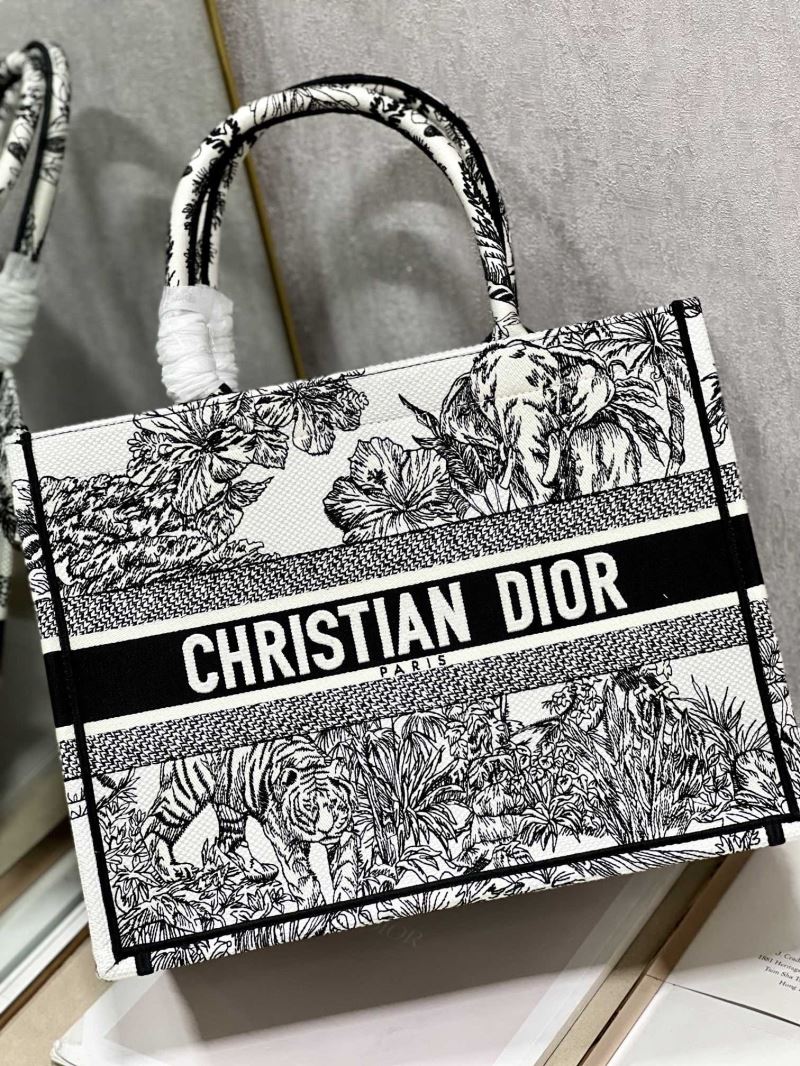 Dior Shopping Bags